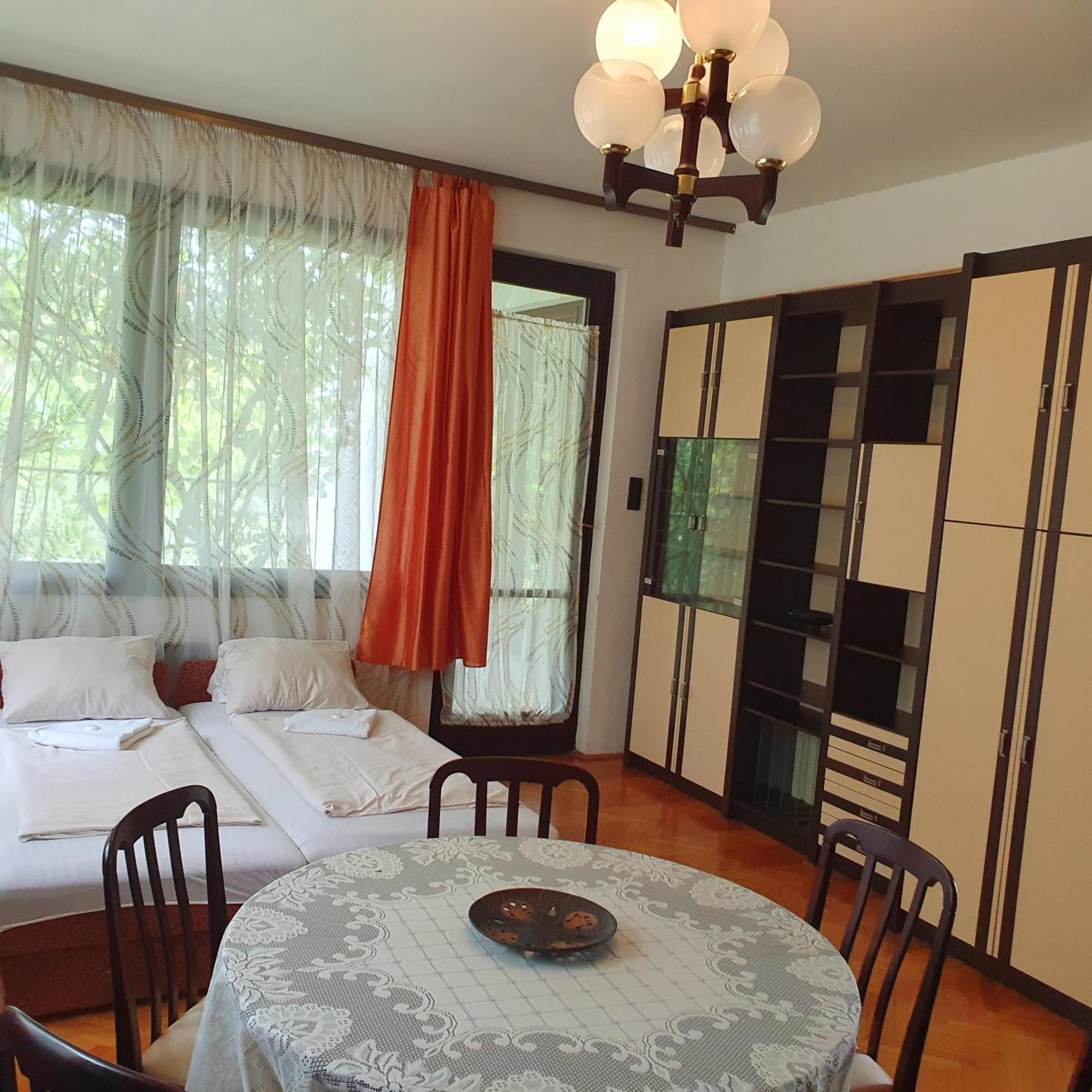 Sophie'S Guesthouse Siofok Luaran gambar