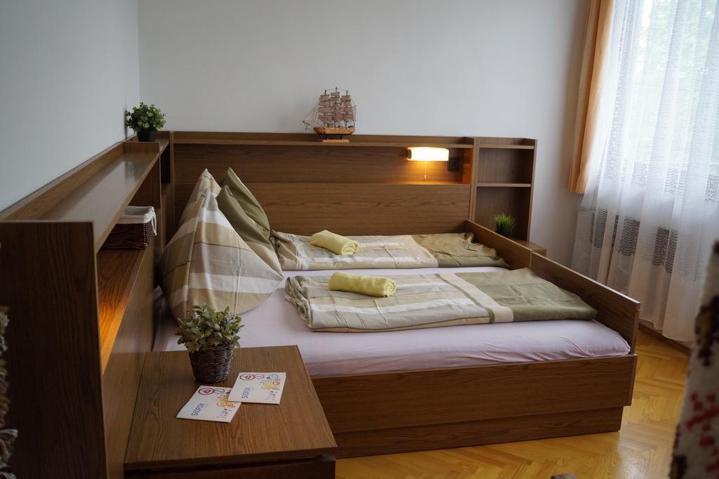 Sophie'S Guesthouse Siofok Luaran gambar